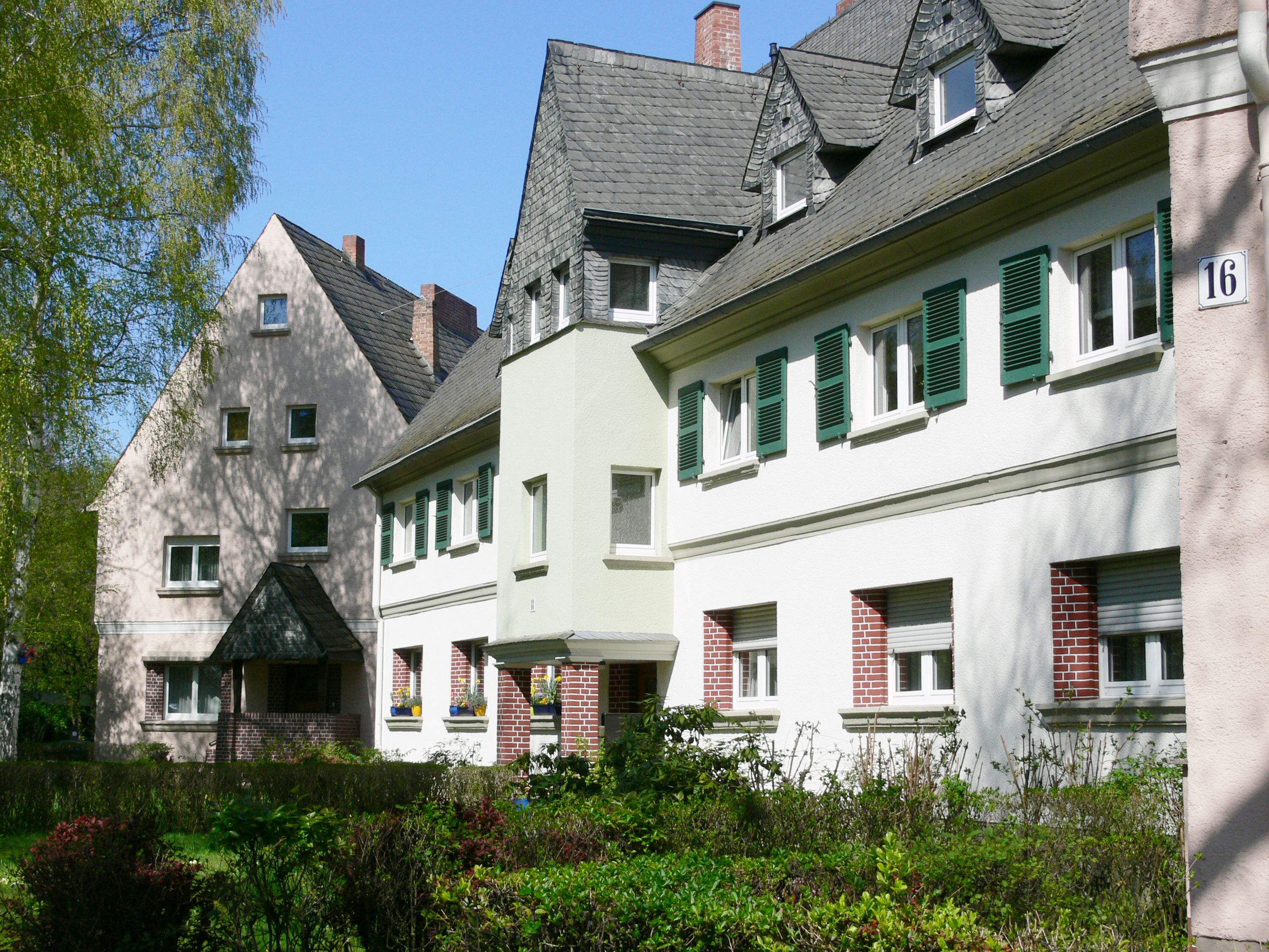 Auf dem Oberwerth sollte nicht nur eine "Villen-Colonie" entstehen, sondern auch etliche Musterbeispiele für das genossenschaftliche Bauen.