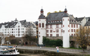 Die Alte Burg, Ansicht Balduinbrücke im November 2019. Foto: Reinhard Kallenbach
