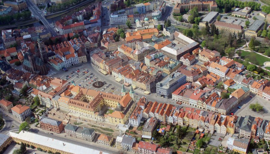Luftbild der Altstadt von Königgrätz. Foto: Wikipedia/Karelj
