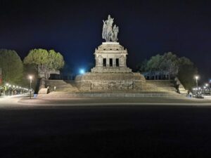 Kaiser-Wilhelm-Denkmal.